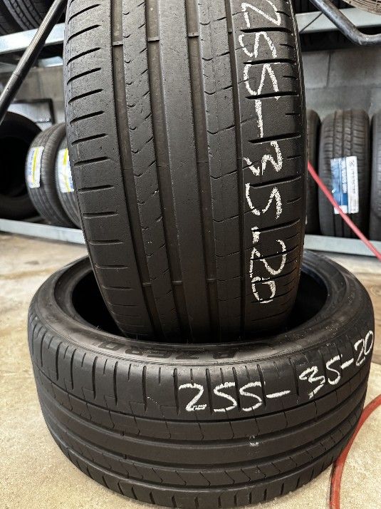(2) 255 35 20 Used Pirelli