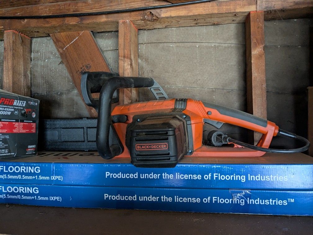 black and decker 18 inch corded electric chainsaw 15 amp