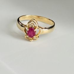 Ruby Gold Ring 