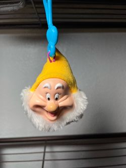 Vintage “ Happy” keychain