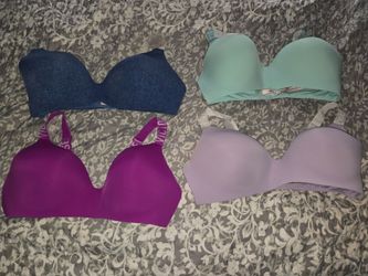 Victoria's Secret Bra Lot of 4