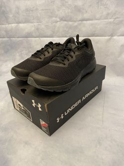 UNDER ARMOUR CHARGED ESCAPE 3 Sz 9.5