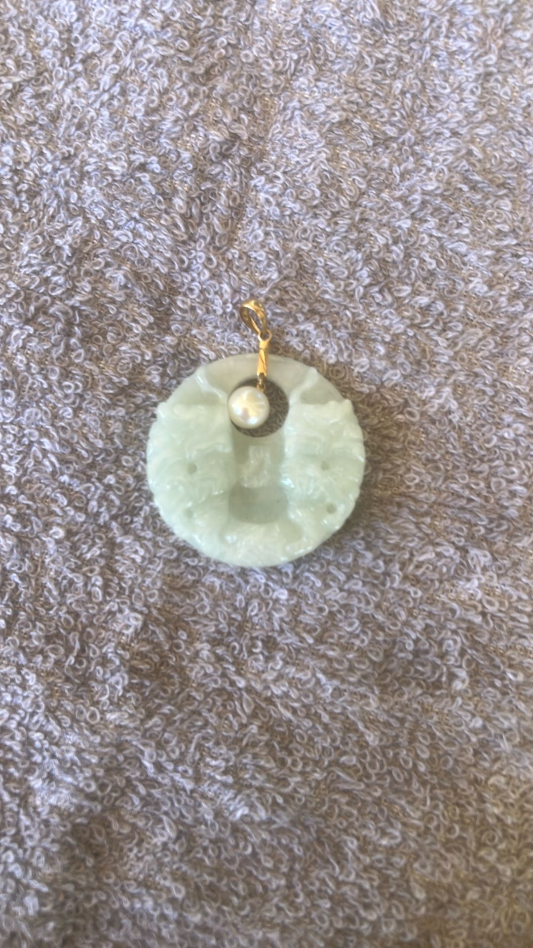 Carved Jade Pendant W/Pearl
