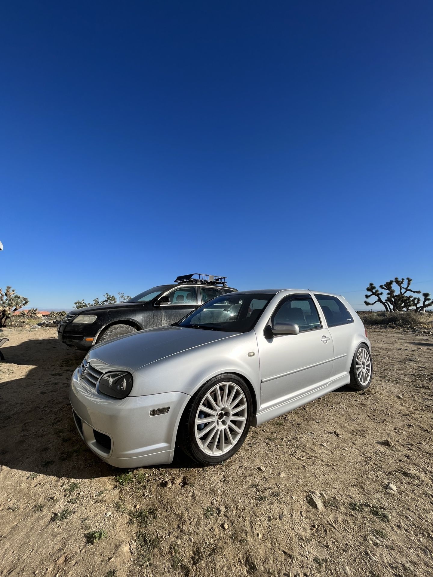 2004 Volkswagen R32 for Sale in Pinon Hills, CA - OfferUp