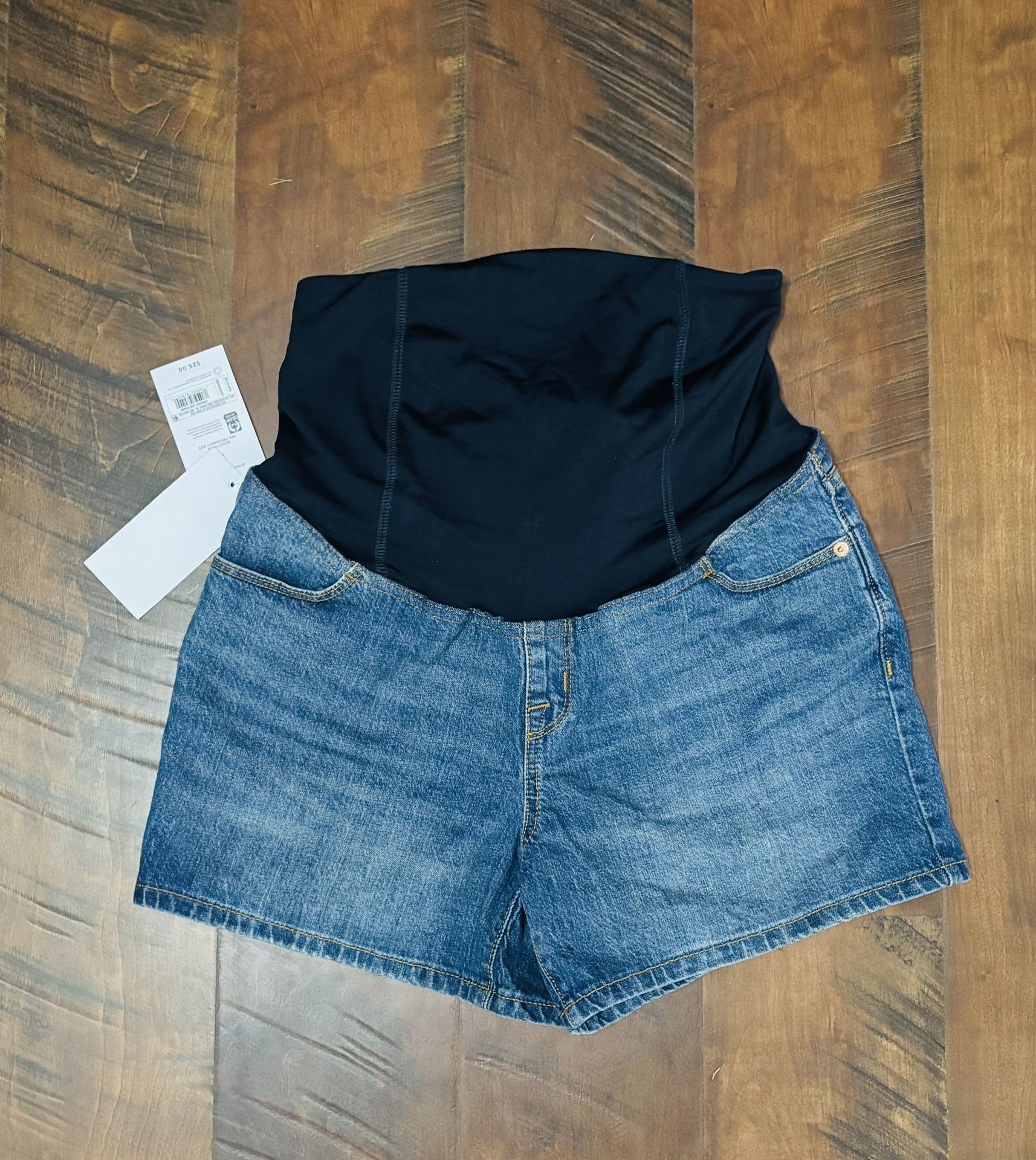 Size 8 Isabel Maternity Active Maternity Shorts