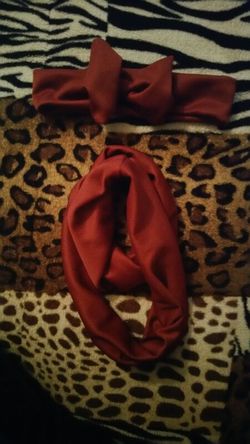 Infant scarf and headband set