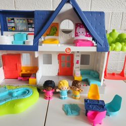 Fisher-Price Little People Dollhouse Set
