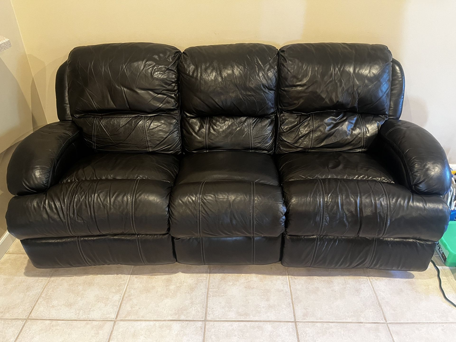 Sofa And Loveseat Leather Recliners