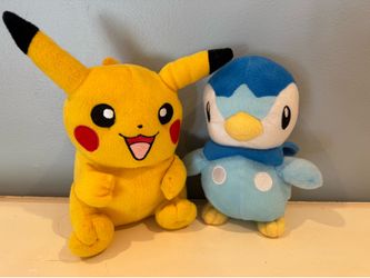 Pokémon Plushes Pikachu and Piplup