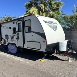 2018 Winnebago micro minnie