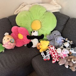 Stuffy Bundle: Squishmallows, Pillows & Stuffed Animals
