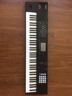 Roland FA-07 Keyboard Workstation Digital Synth