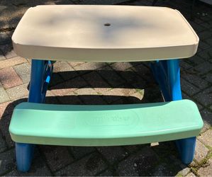 Folding Kiddie Picnic Table