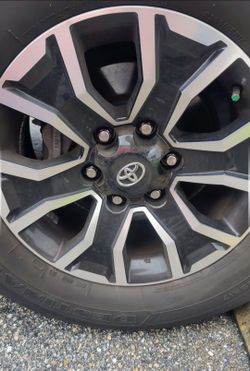 4 x Toyota rims 17"