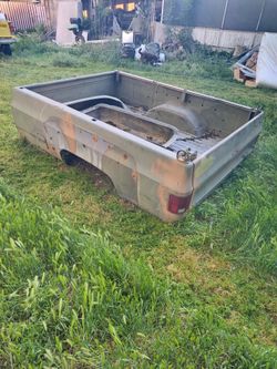 80’s Square truck bed