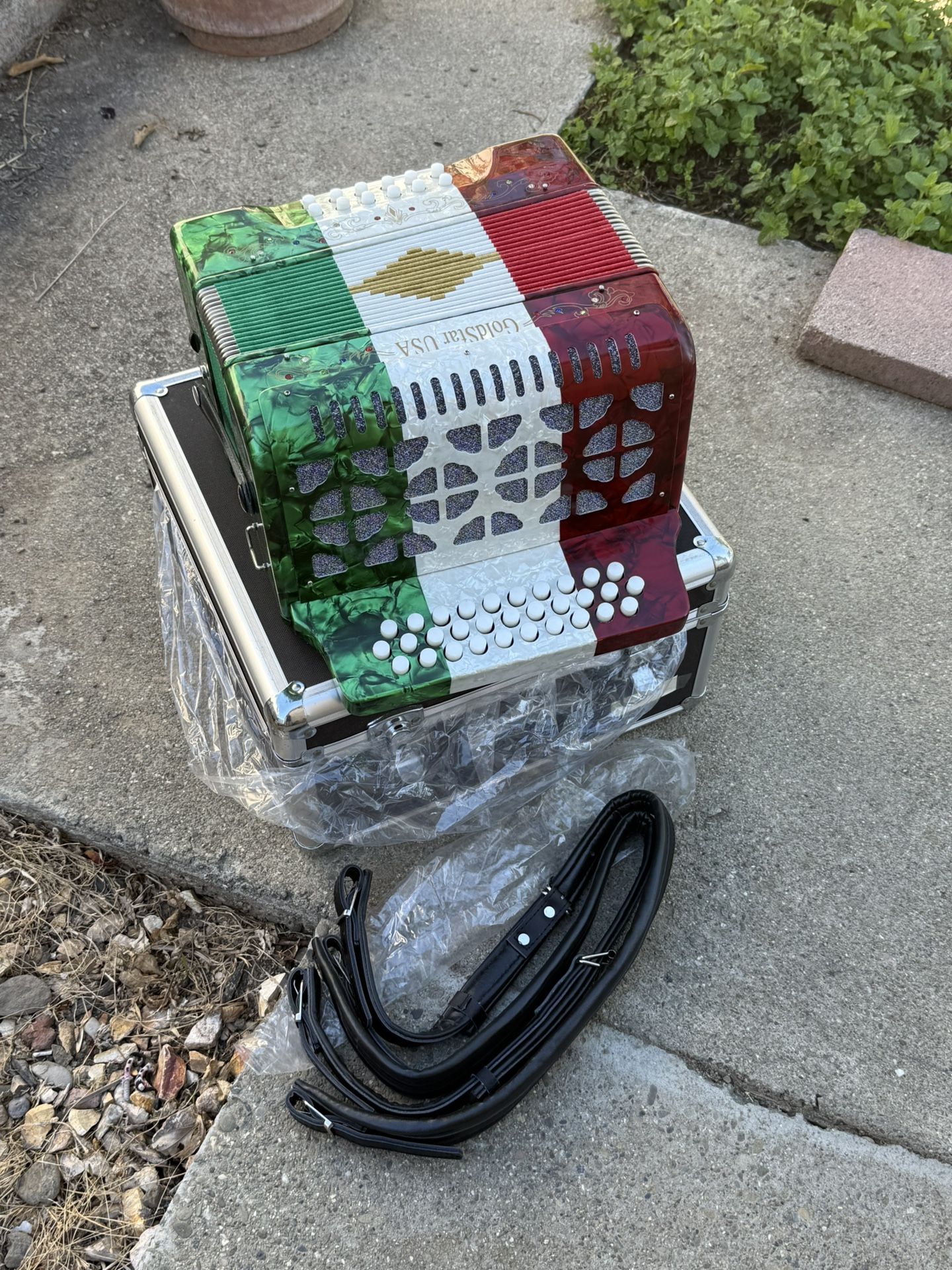 Button Accordion πͺ. 32 Buttons