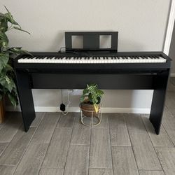 Yamaha P45 Digital Piano