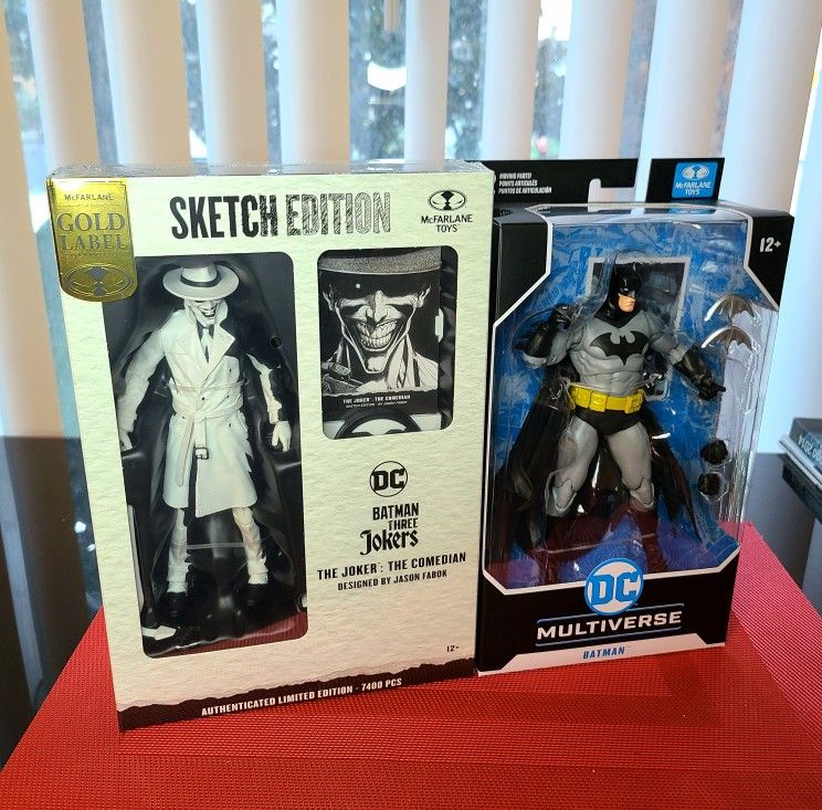 McFarlane DC Multiverse The Joker Comedian Sketch Edition & Hush Batman Action Figure Set