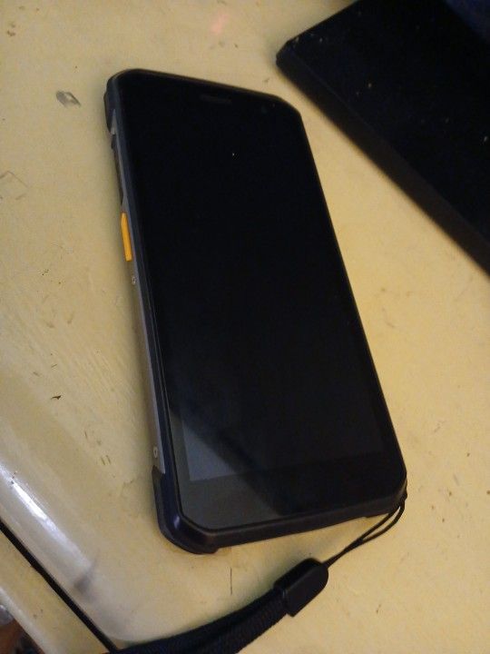 Idata T1 Mobile Handheld Barcode Scanner Phone