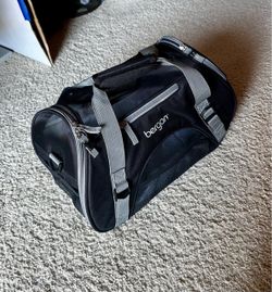 Coastal Pet Bergan Comfort Carrier - Cat and Dog Carrier - Black and Grey, 16" x 8" x 11"