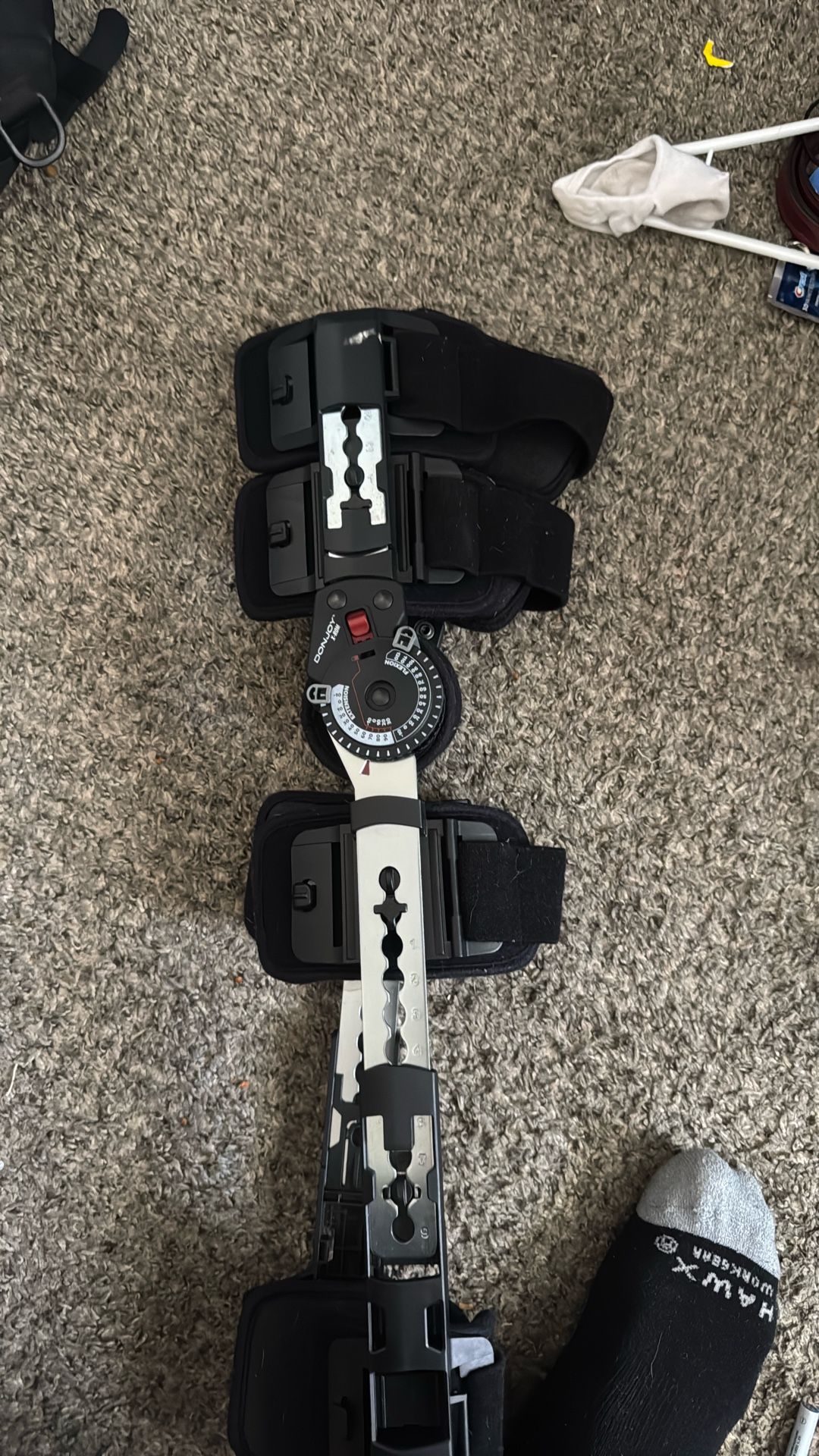 Don Joy X-rom Knee Brace