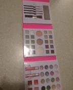 Brand new makeup set