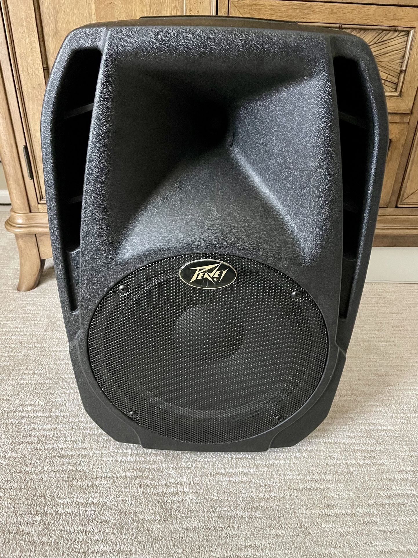 Peavey PBK 12" Full Range Passive Two-Way Speaker Loud & Crisp Sound