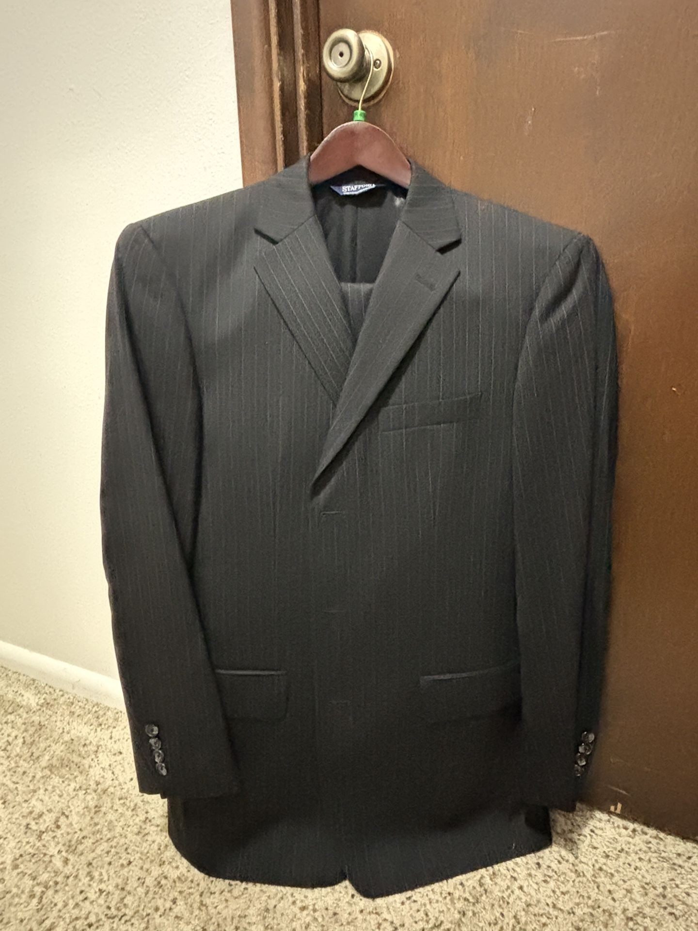 Stafford Black Pinstripe Men’s 2-Piece Suit