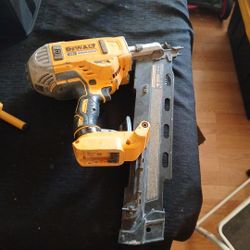 clavadora de armazones DeWalt inalámbrica,