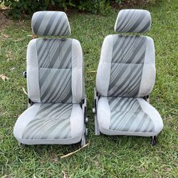 84-88 Toyota Pickup Seats 4Runner Sr5