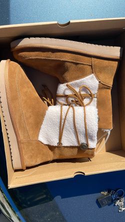 Koolaburra Ugg michon short boots chesnut suede faux fur pull on lace winter