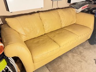 Yellow Leather Sofa – Comfortable & Spacious