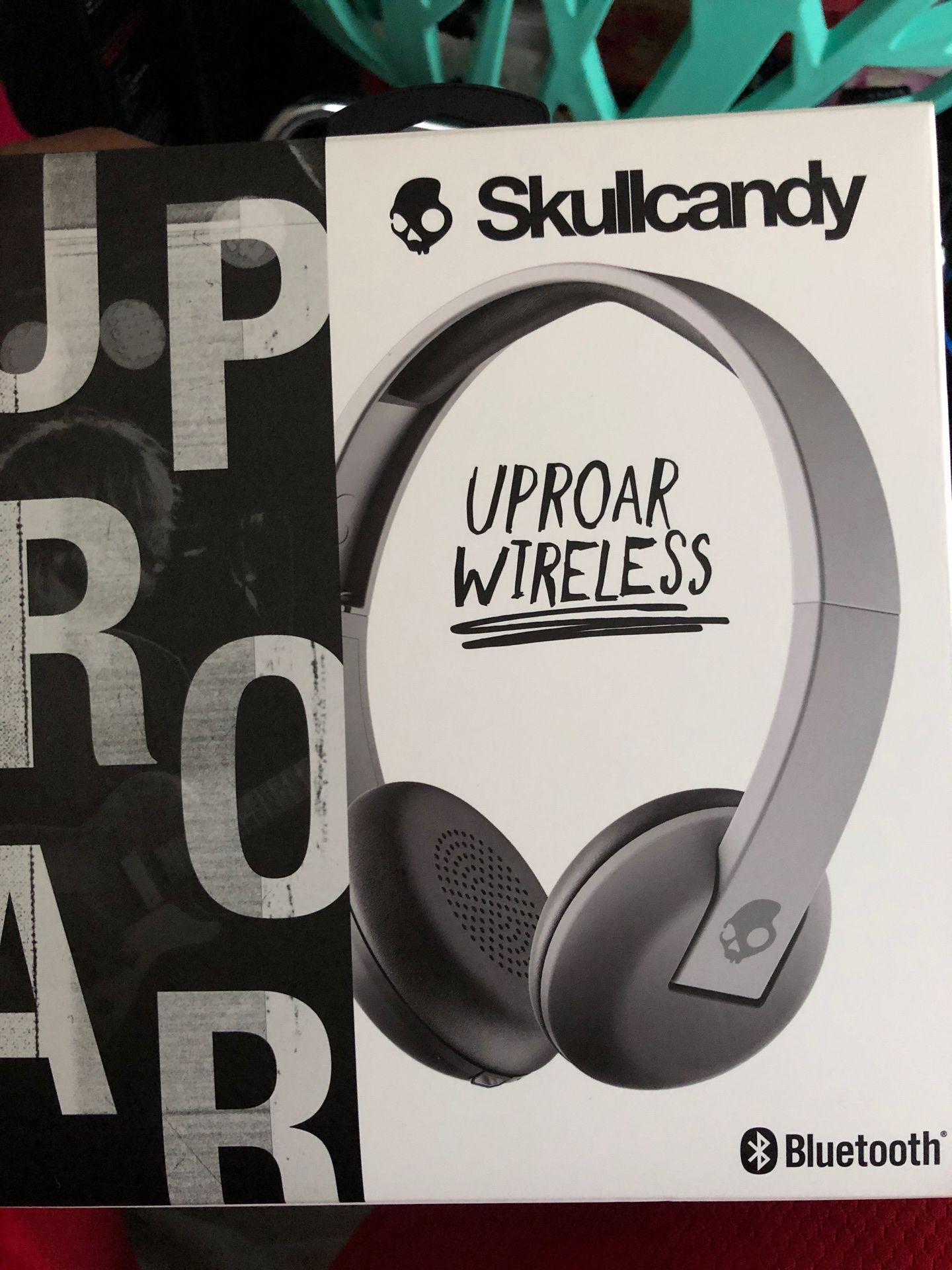 SkullCandy Uproar Wireless Headphones