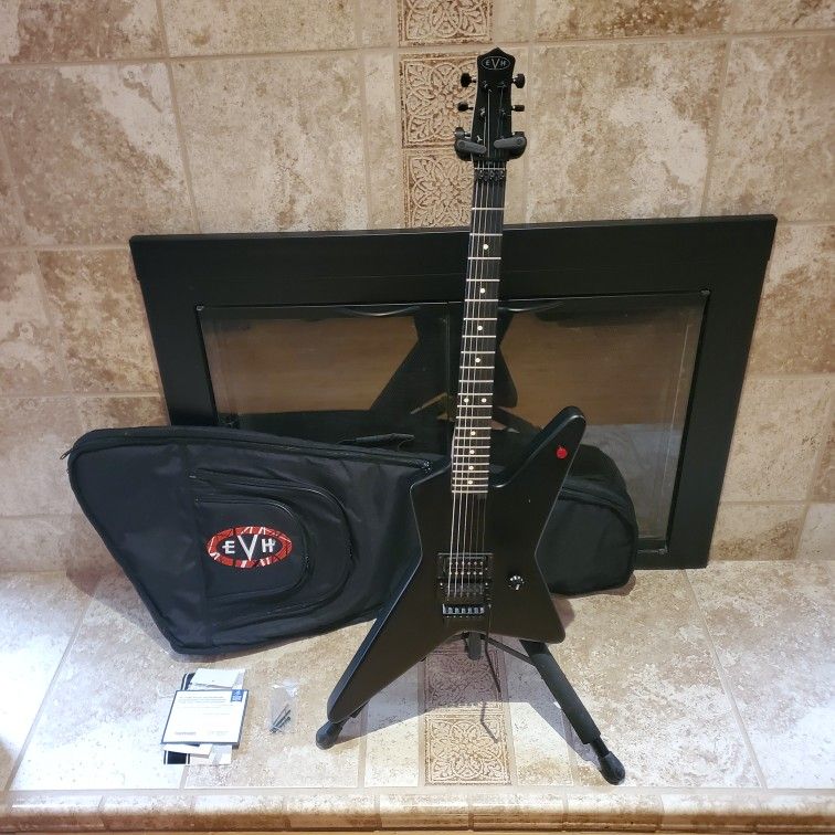 EVH Limited Edition Star Guitar