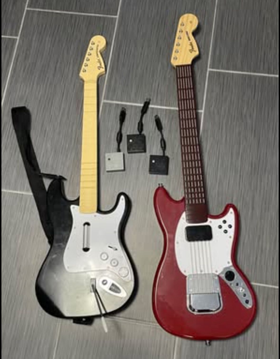 Guitar Hero/Rockband - NEED GONE ASAP Guitars and Dongles *CHECK DESCRIPTION*