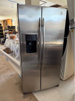 GE Profile Double Door Refrigerator/Freezer