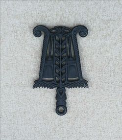 Vintage John Zimmerman Harner Grain & Tassels Cast Iron Trivet
