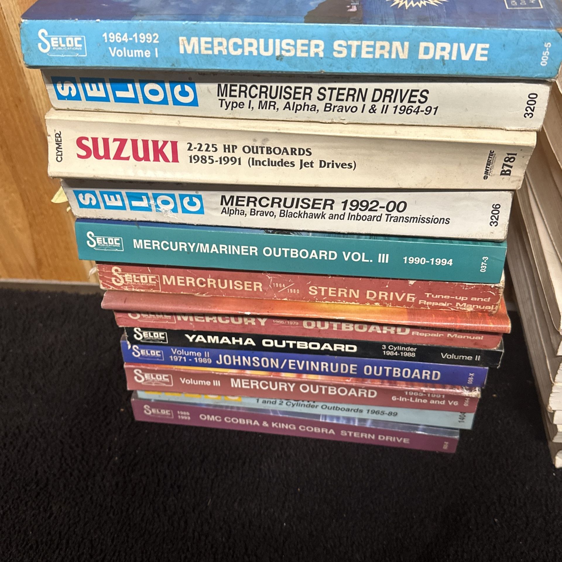 Miscellaneous sterndrive and outboard books