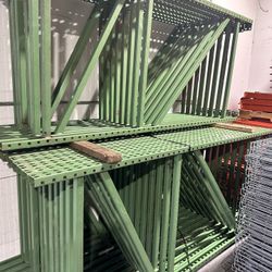 Warehouse Pallet Racks 96”x42” 🇺🇸 