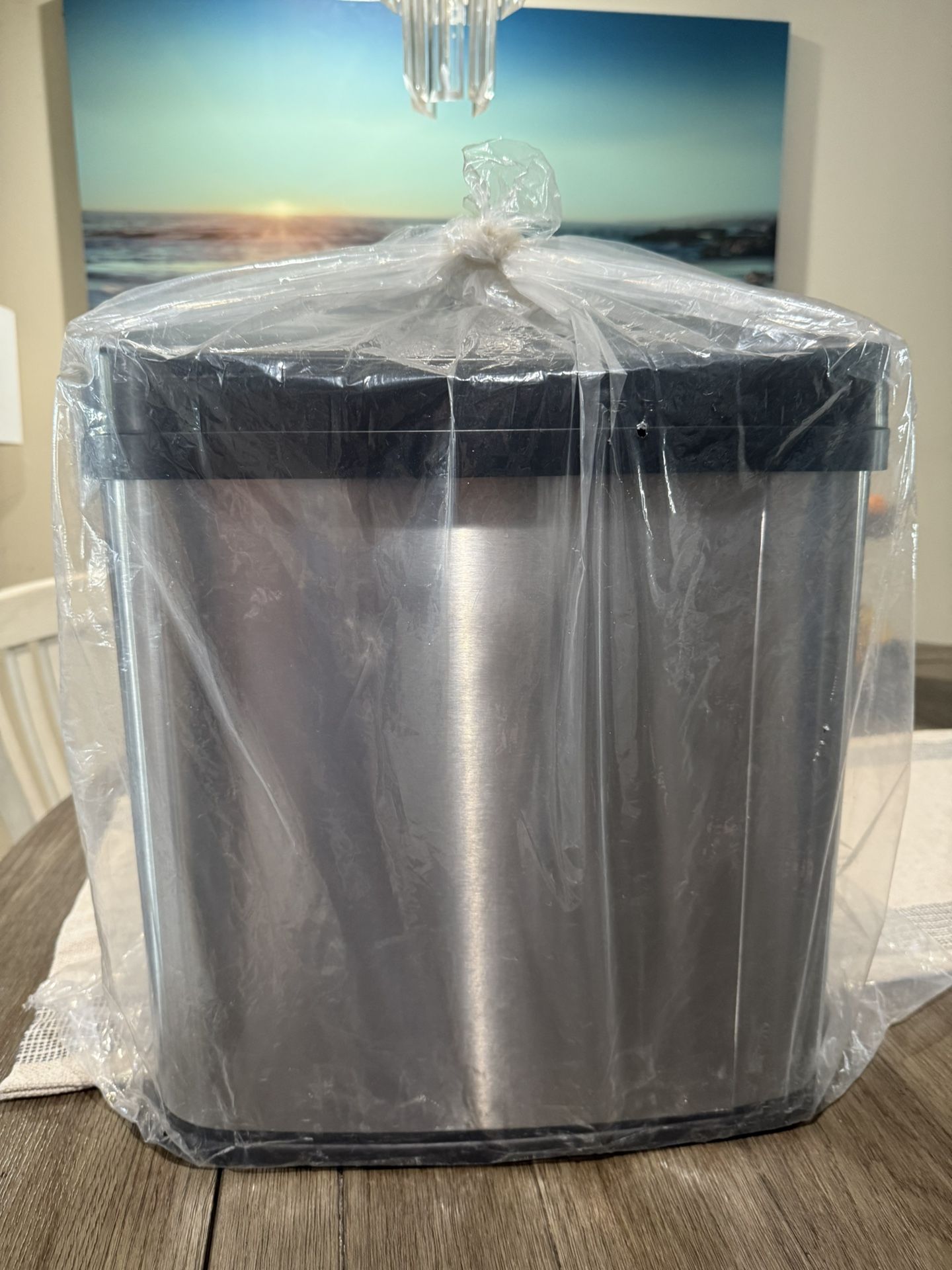 Touchless / Automatic Trash Can / Bite Basura Automatic 8 Gll