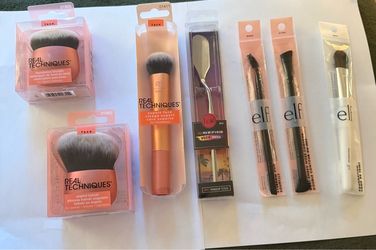 Brand New Makeup Brush & Tool Bundle