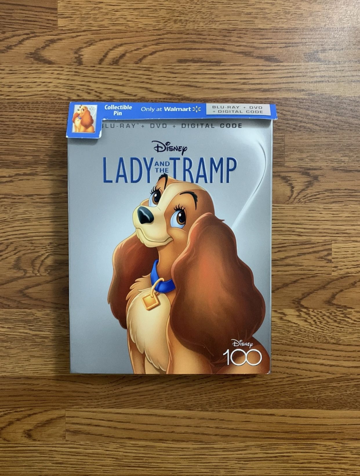 Lady and the Tramp (Walmart Exclusive) Disney100 Edition Blu-ray Combo Pack [Blu-ray + DVD + Collectible Packaging + Collectible Pin]