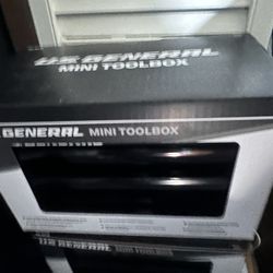 Us General Mini Tool Box