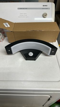 LED Wall Lamp (12 Watt Motion Sensor) New