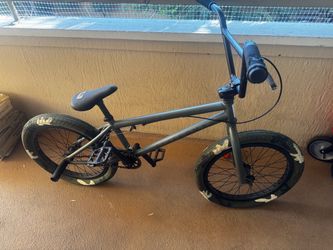 20" BMX Bike with Pegs