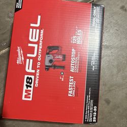 Milwaukee M18 FUEL 18V Lithium-Ion Brushless Cordless 1 in. SDS-Plus Rotary Hammer (Tool-Only)