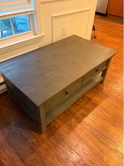 Coffee table set
