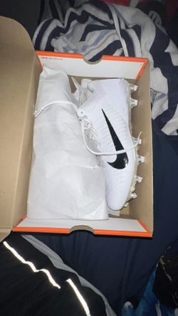 Nike alpha menace pro low