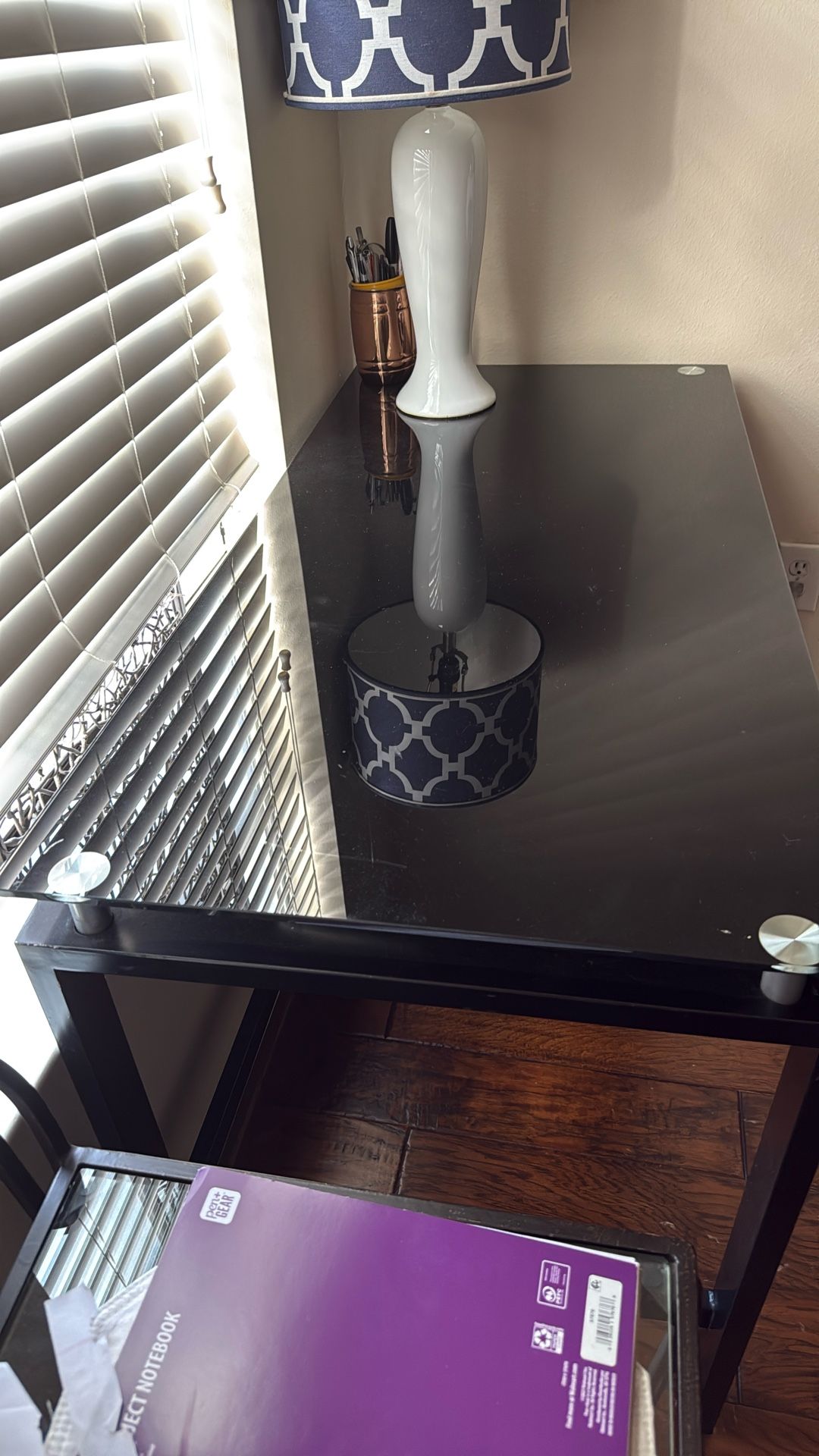 Study Desk It Has Glass Top