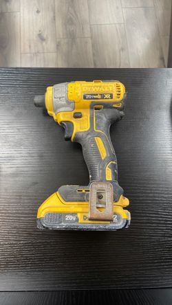 DEWALT 20V MAX XR Impact Driver with Battery